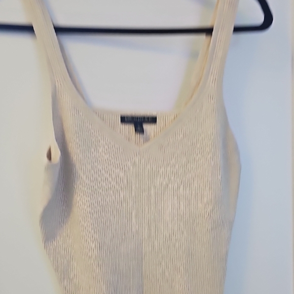 Banana Republic Beige Ribbed Tank Top Size L - Picture 3 of 8